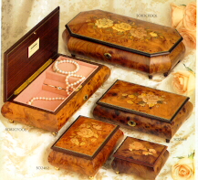 Rose_Inlay_Burled_Elm_Jewelry_Box_12_118.jpg