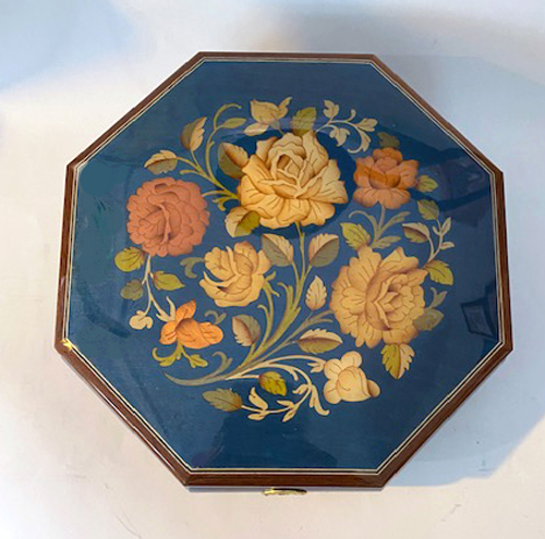 その他 flower Italian Floral Inlay on Octagonal Jewelry Box of Pink or Blue