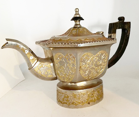 Eliptical-Octagon Tea Pot by Zimbalist