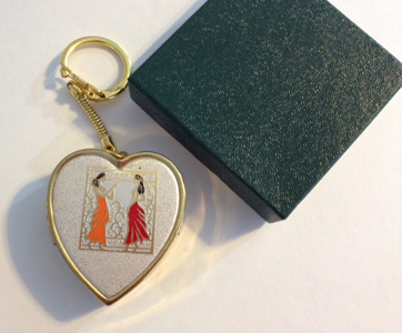 Two ladies on lid of Locket Music box on Keychain