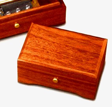 Traditional Walnut Musical Box (1.36)
