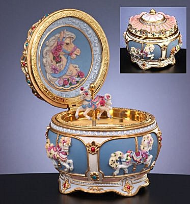 Carousel horse twirls in musical hinged trinket box