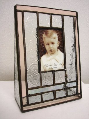 Photo Frame Antique Style Glass with G Clef  Charm for 2x3 photo (1.18m)