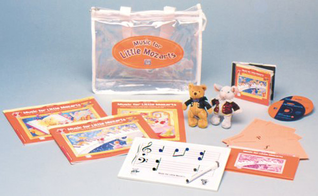 Music for Little Mozarts, Deluxe starter kit