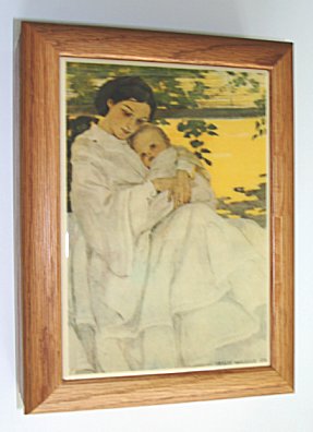Mother and Child Tile on Deluxe Oak Music Box