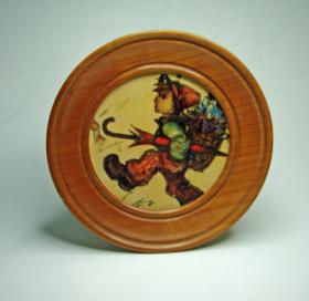 Hummel Wall Pull String Musical Box with Boy carrying Knap Sack