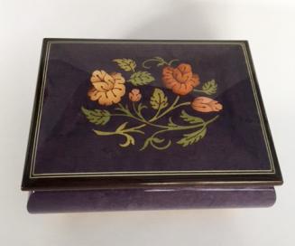 Italian Floral Inlay on Purple musical box