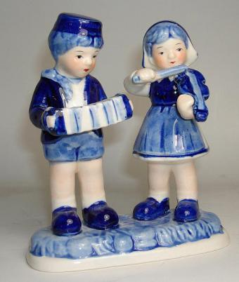 Delft Blue Children Musicians figurine