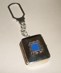 musical sterling silbver music box on keychain with photo insert
