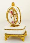 mini carousel in pigeon egg shell trimmed in Pink